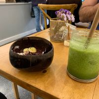 Tasty bowls & smoothies  at FOOD Mercearia Biológica in Lisbon