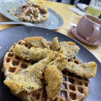 Chickn and waffles  at Choclo y Maíz Cocina Vegana in Guadalajara