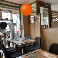   at Mây Bay in Vincennes