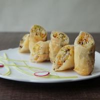 Nems at Mây Bay in Vincennes