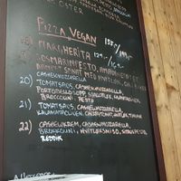 Vegan menu at Jungel Pizza in Oslo