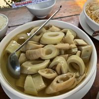 Bamboo shoots with tea oil at Yāo Yuè Chá Fāng 邀月茶坊 in Taipei
