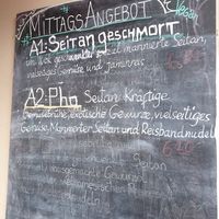 Lunch Deal at Element Five in Berlin