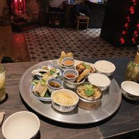 bun, wan tan, seitan duck pancakes, fried spring rolls, fried avocado and pear, ... at Element Five in Berlin