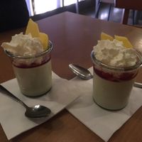 Macha Pudding - übelst lecker schmecker  - Nachtisch at SushiBar  in Augsburg