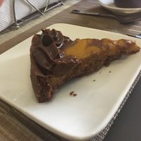 Vegan cake at Gran Tirano in Valparaiso