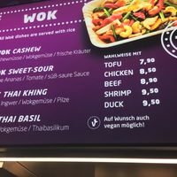 Veggie labels at Som Kitchen in Vienna