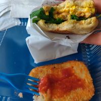 Break the fast sandwich with hash browns at Ultreya Coffee and Tea in San Diego