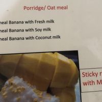 Menu oatmeal at Da's Home Bakery in Chiang Mai