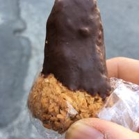 I got a chocolate coconut macaroon at Da's Home Bakery in Chiang Mai
