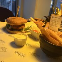 vegan chicken burger  at Dadawan in Maastricht