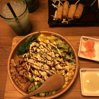 Dadawan veggie bowl & veggie springrolls at Dadawan in Maastricht