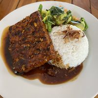 Tempeh bbq with curried vegetables   at Baliku in Ubud
