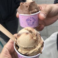 coconut-chocolate and peanut-chocolate ice cream (2,20€ each)  at Vanille & Marille in Berlin