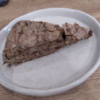 Bolo de noz vegano at Manna Porto in Porto