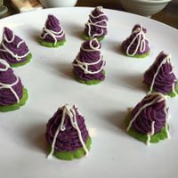 purple sweet potato and sour melon dessert at Pin Cha Ju in Shenzhen