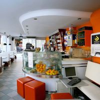 Photo from www.odpiralnicasi.com at Pr' Semaforju in Ljubljana