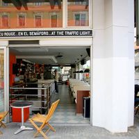 Photo from www.odpiralnicasi.com at Pr' Semaforju in Ljubljana