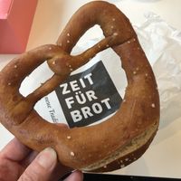 Vegan pretzel   at Zeit für Brot - Weinbergsweg in Berlin