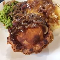 Vegan Pie n MAsh at Tom's Diner in Banbury