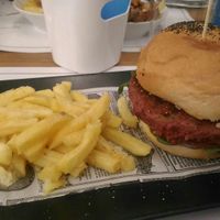 Beetroot and lentil burger at Bar O Coton in Negreira
