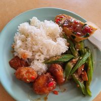 $3.50 economy rice at TYY Veggie in Northeast Singapore