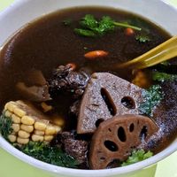 Du Zhong Black Bean Root Soup at Yu Long Vegetarian - 玉龙素食 in Central Singapore