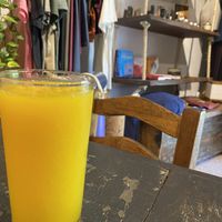 Juiced Mango  at Caapora - Espaço de Culturas in Florianopolis
