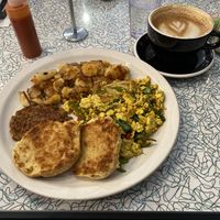 finally a 100% vegan diner!!! amazing food and great atmosphere😄 at Angelhearts Donuts in Ithaca