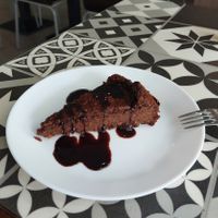 Chocolate cake at Vegan Story in Lisbon