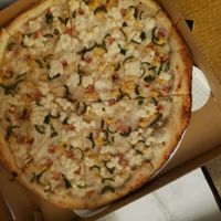 vegan hawaiian pizza at Pizza Flora in San Jose