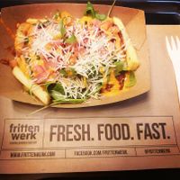 "Bolofritten" (vegan bolognese with vegan cheezano) at Frittenwerk - Kohlmarkt  in Braunschweig