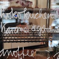 Kuchentheke at Roots in Leipzig