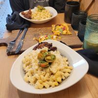 3 Cheese Alfredo w/ Cajun Chickn at Down 2 Earth in Langley