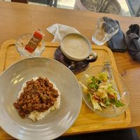 Keema curry with vegan hot chocolate at B&B Cafe Hongu in Tanabe