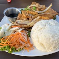 Com Chay   at IPho in New Paltz