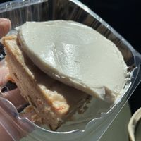 Carrot cake #Veganuary at Natural Sisters Cafe in Joshua Tree