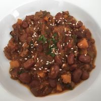 Vegan chilli at DASO - Carlos III in Barcelona