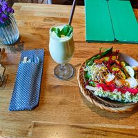 Hoi An Bowl and Avocado Shakes at Vegan House at Vegan House - Alaunstraße in Dresden