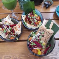 3/20 of the Bowls of Happiness: wantan, gyoza, tofu sticks with peanut sauce at Vegan House - Alaunstraße in Dresden