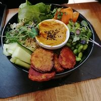 Buddha bowl at Élelem Etterem in Budapest