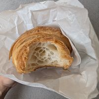 vegan croissant at Pasticceria Toletta in Venice