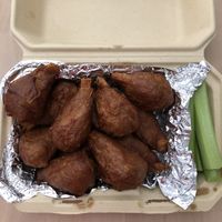 12 pack of Vegan Wings with Sugar Cane “bone” 🥰 at Gegen in Los Angeles