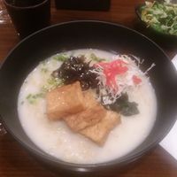 The creamy vegan ramen, seaweed salad and fresh brewed oolong tea. at JY Ramen in San Antonio