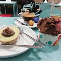 Avocado sorbet dessert, chocolate & port wine sorbets at Gelatopia in Porto