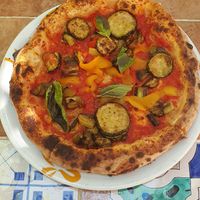 Veg pizza without cheese at Pizzeria Donna Stella in Amalfi