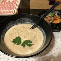 The ramen with the veggies and tofu served on the side at Tenoha Milano in Milan