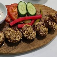 Falafels at Falafel en Hummus in The Hague