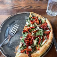Vegan veggie pizza (should have vegan cheese but it was not available when I went)  at Portofino in Edmonds
