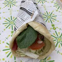 Falafel Wrap mit Avocadohummus im Pita  at Falafelo in Heilbronn